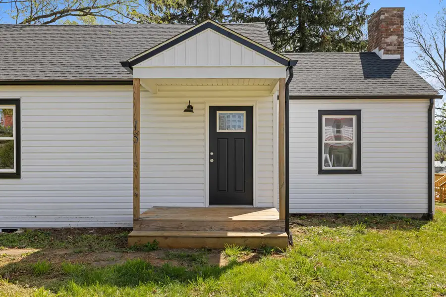 15 West High St, Stuarts Draft, VA 24477 - #3