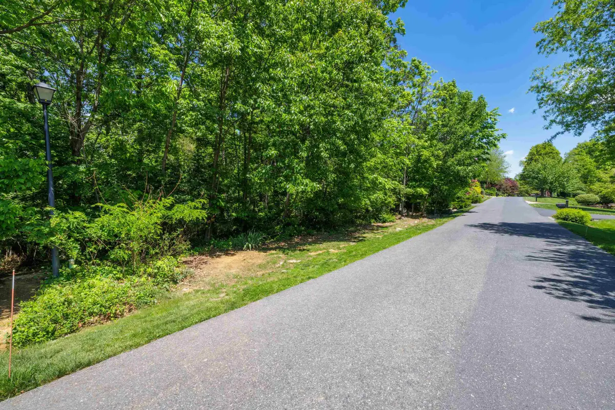 354 Steeplechase Dr, Penn Laird, VA 22846 - #1