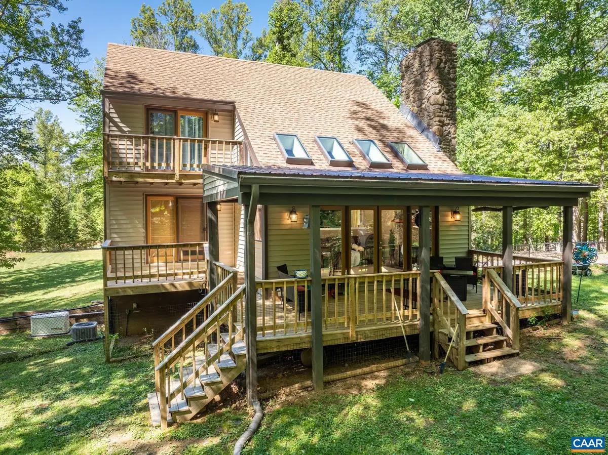 2530 Gillums Ridge Ln, Charlottesville, VA 22903 - #1