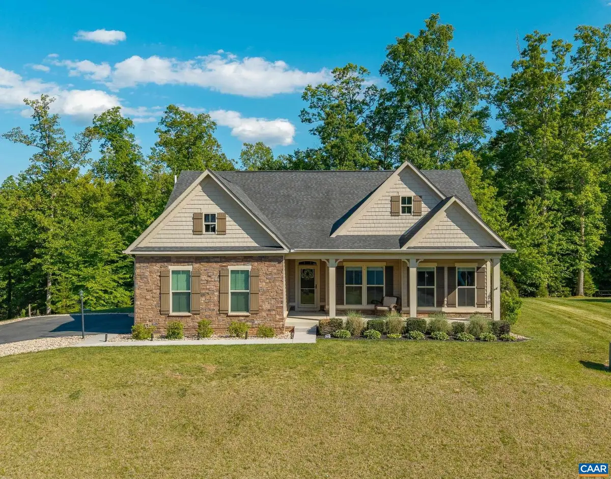 302 Manor Blvd, Palmyra, VA 22963 - #1