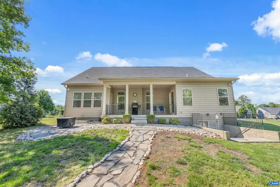 302 Manor Blvd, Palmyra, VA 22963 - #3