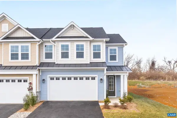 135 Springdale Rd, Waynesboro, VA 22980