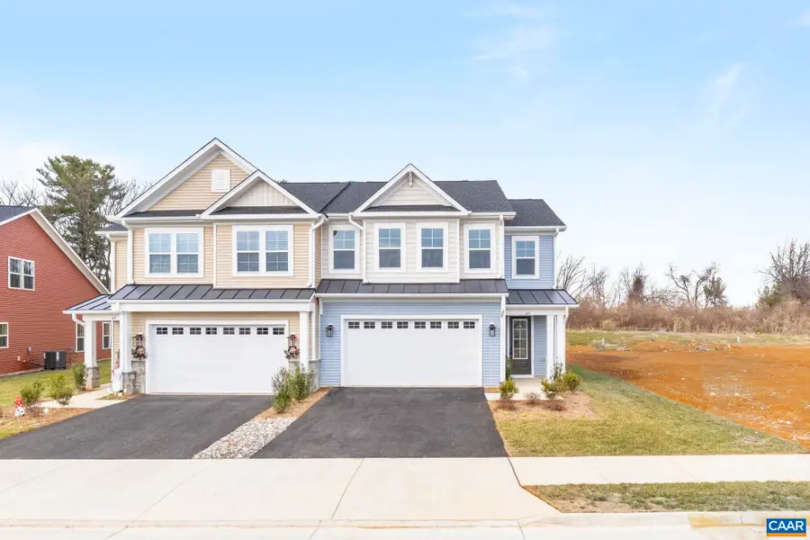 135 Springdale Rd, Waynesboro, VA 22980 - #2
