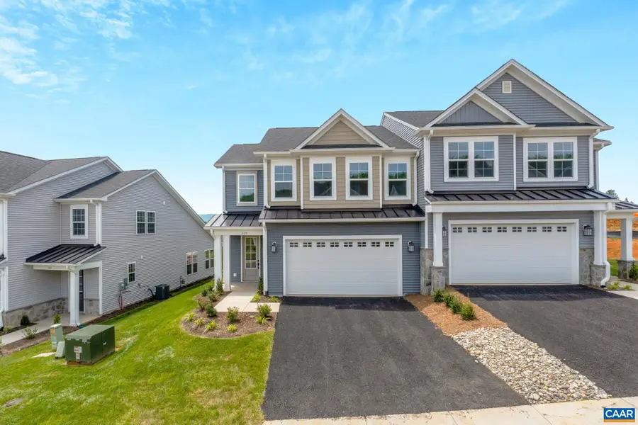 132 Springdale Rd, Waynesboro, VA 22980 - #2