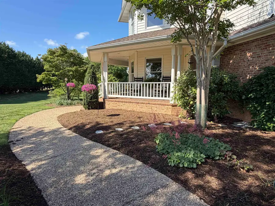 269 Baldwin Ln, Staunton, VA 24401 - #3