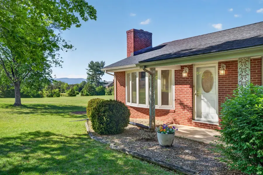 17421 Spotswood Trl, Elkton, VA 22827 - #3