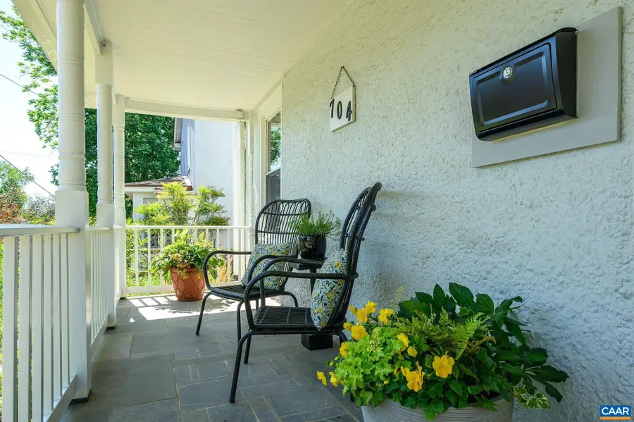 704 Blenheim Ave, Charlottesville, VA 22902 - #3