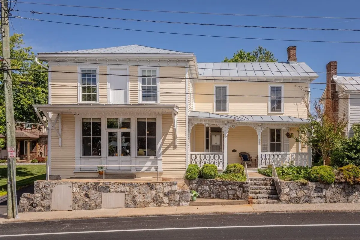 222 Main St N, Mount Crawford, VA 22841 - #1