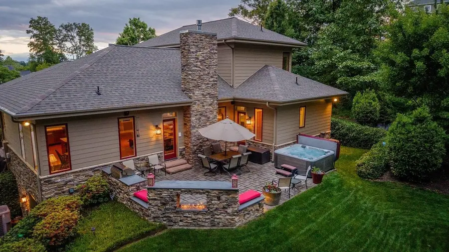 140 Wilton Pl, Massanetta Springs, VA 22801 - #2