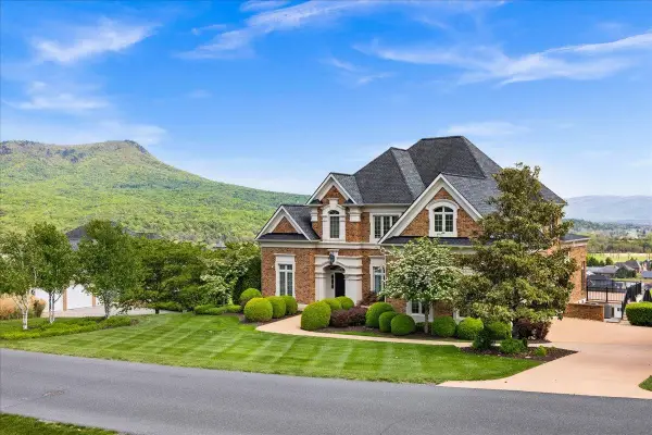 635 Frederick Rd, Rockingham, VA 22801