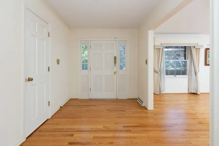 1270 Nova Dr, Waynesboro, VA 22980 - #3