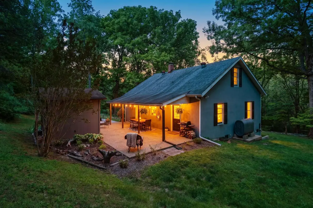 378 Forest Grove Rd, Lexington, VA 24450 - #1
