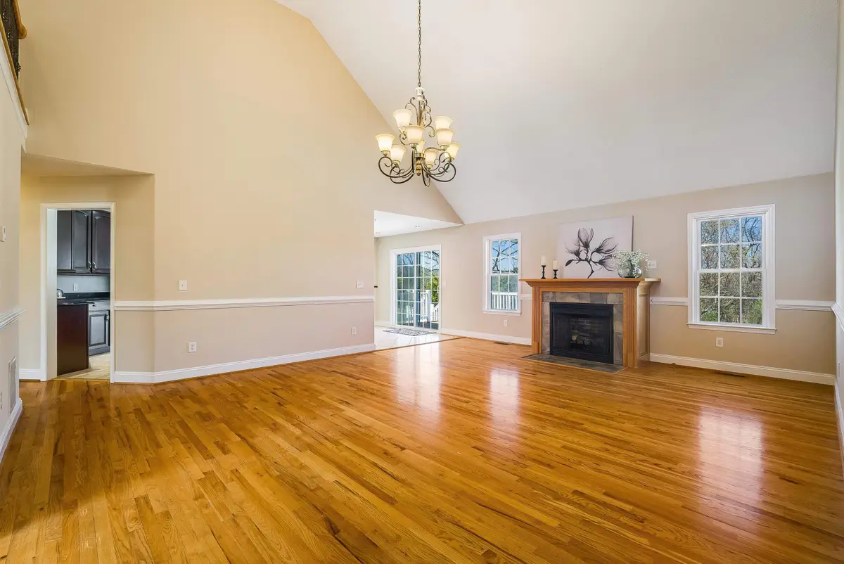 49 Bowmans Run Dr, Stuarts Draft, VA 24477 - #1