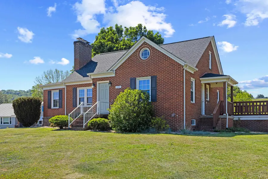 3246 Churchville Ave, Staunton, VA 24401 - #2