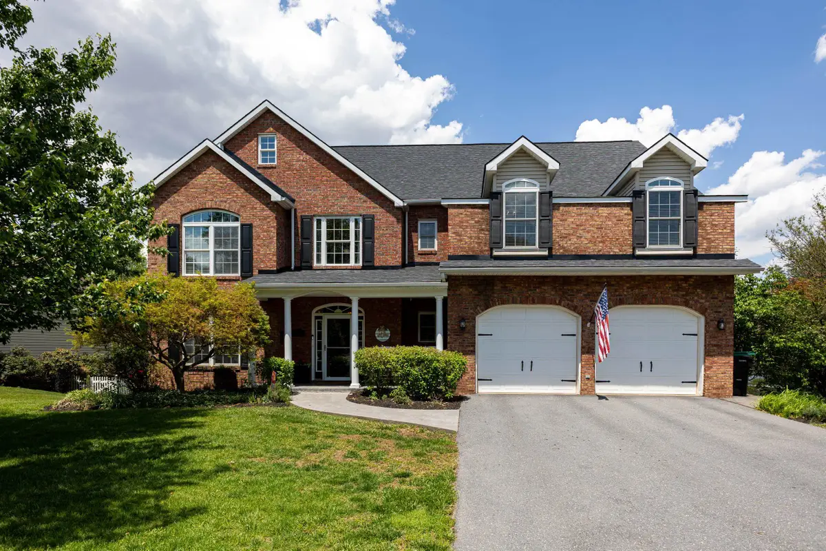 240 Northview Dr, Dayton, VA 22821 - #1
