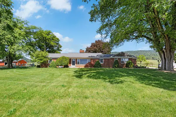 14441 North Mountain Rd, Broadway, VA 22815