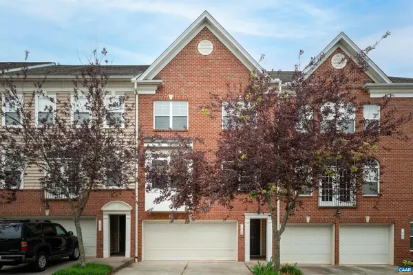 1039 Glenwood Station Ln, Charlottesville, VA 22901