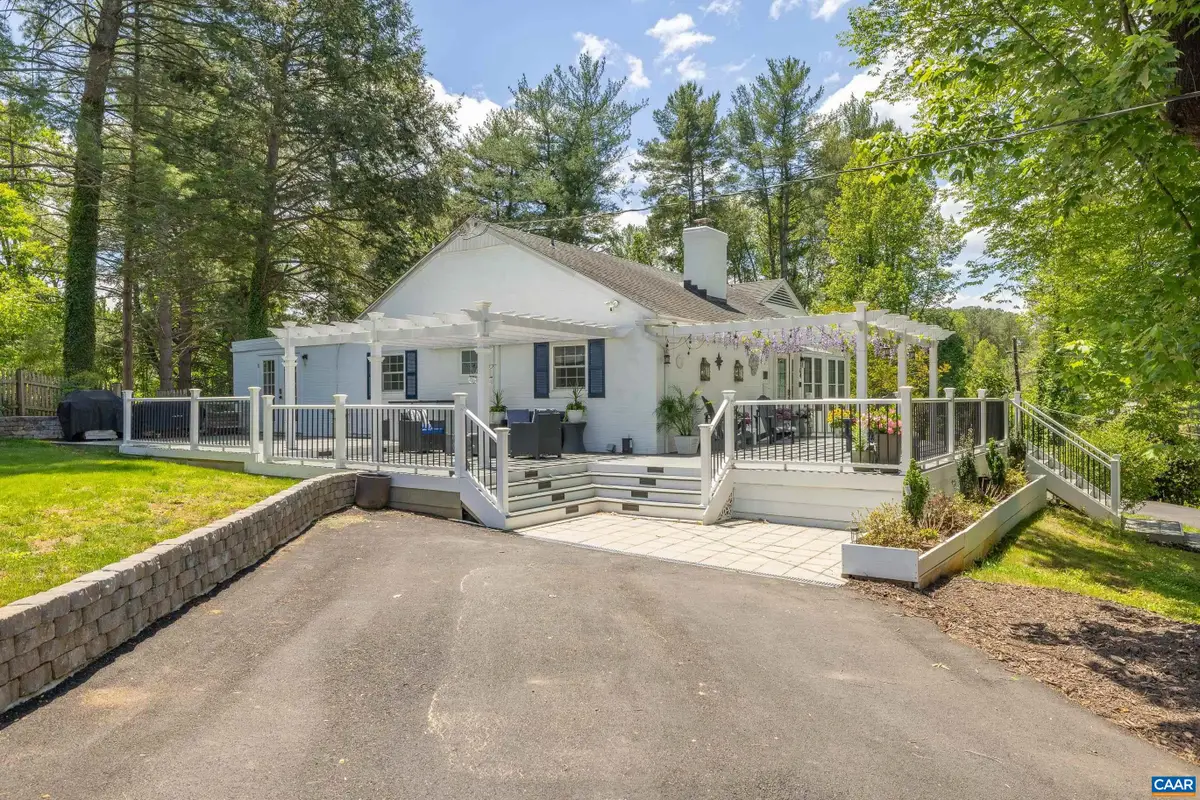 104 Buckingham Cir, Charlottesville, VA 22903 - #1