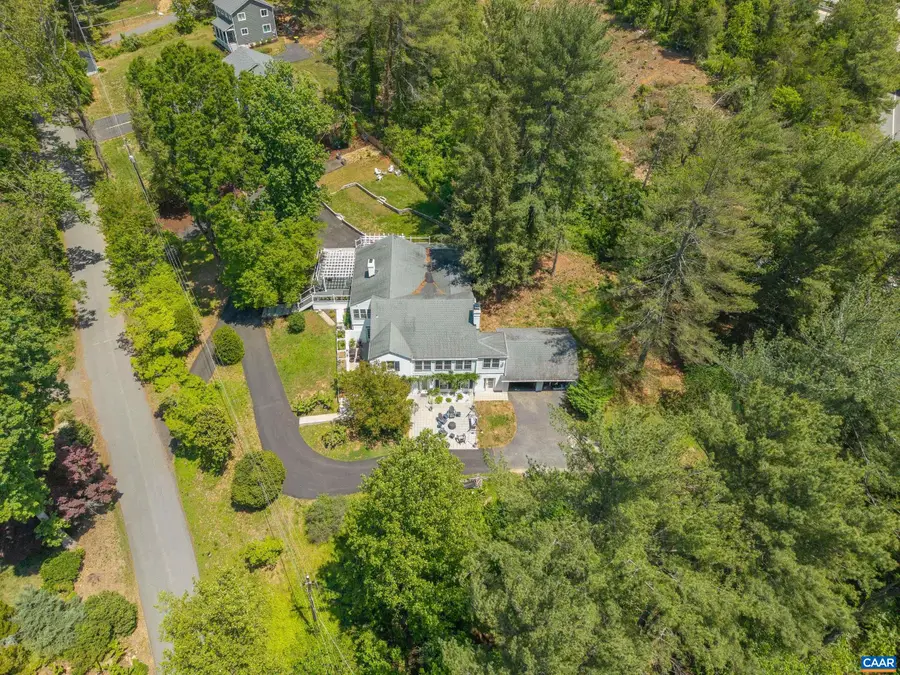 104 Buckingham Cir, Charlottesville, VA 22903 - #2