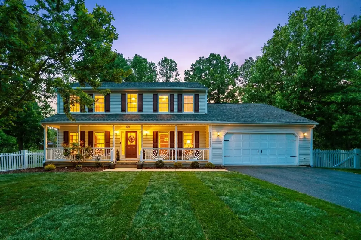 368 Arrowhead Ln, Stuarts Draft, VA 24477 - #1