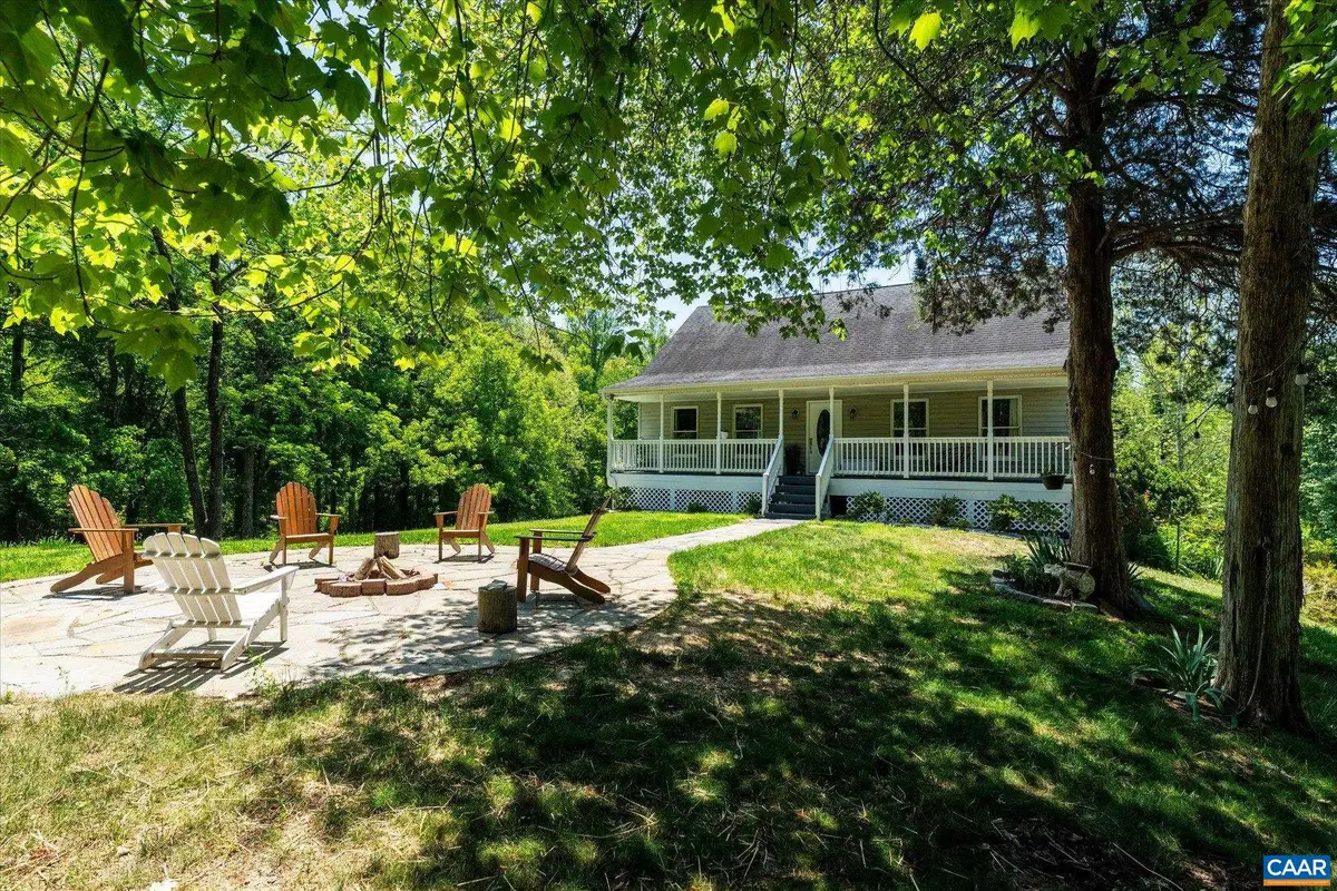 4209 Hawkins Ln, Barboursville, VA 22923 - #1
