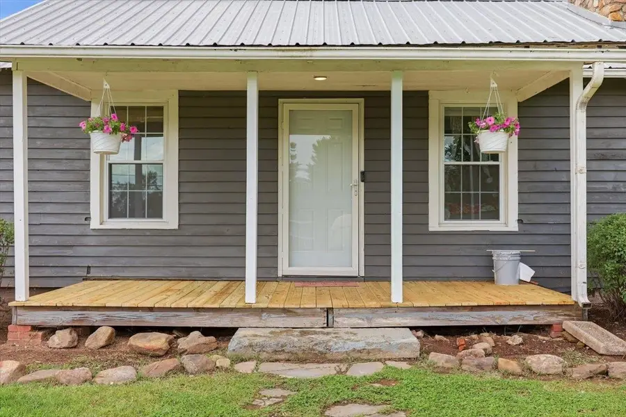 1296 New Hope Rd, Staunton, VA 24401 - #2