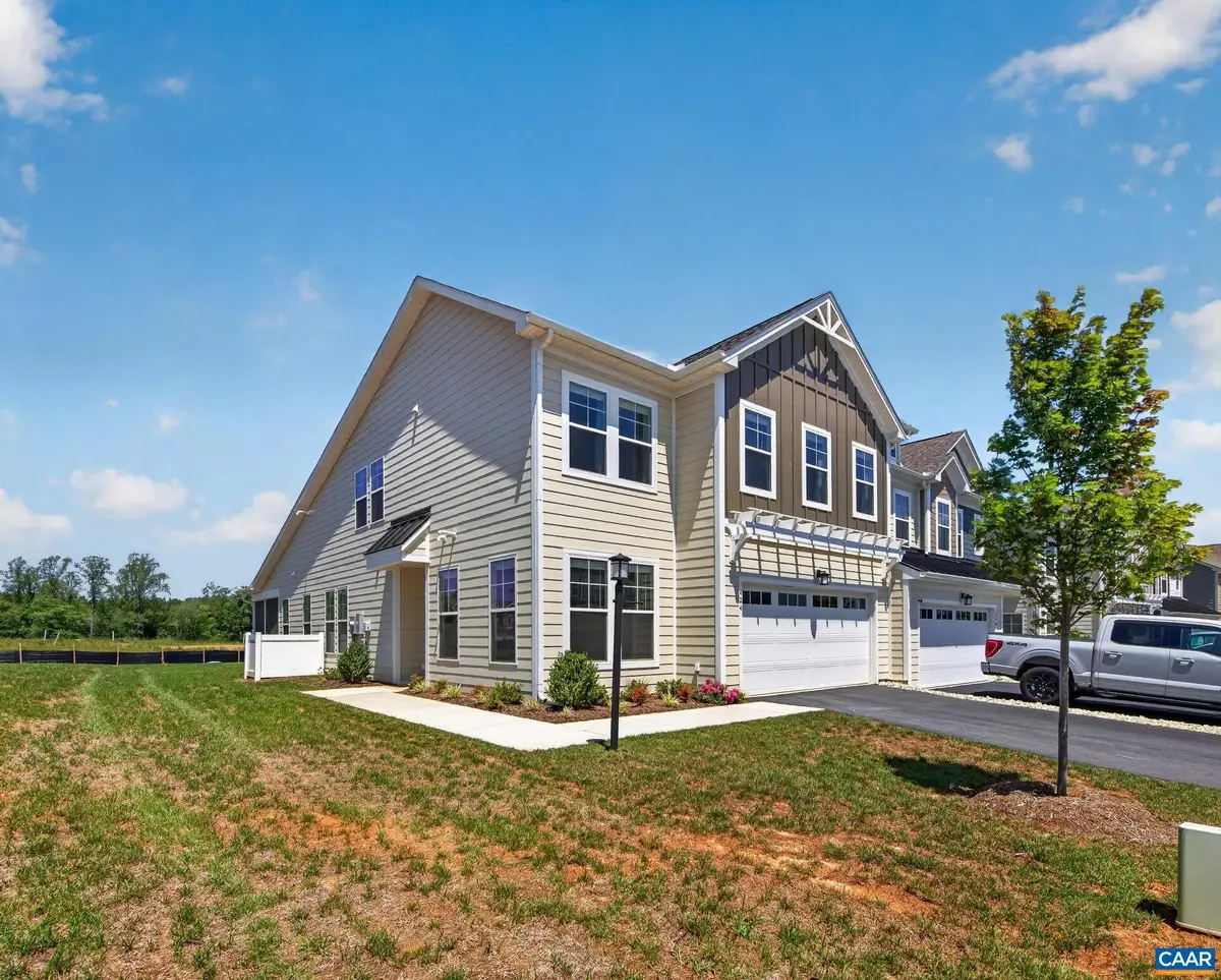 424 Bayberry Ln, Zion Crossroads, VA 22942 - #1