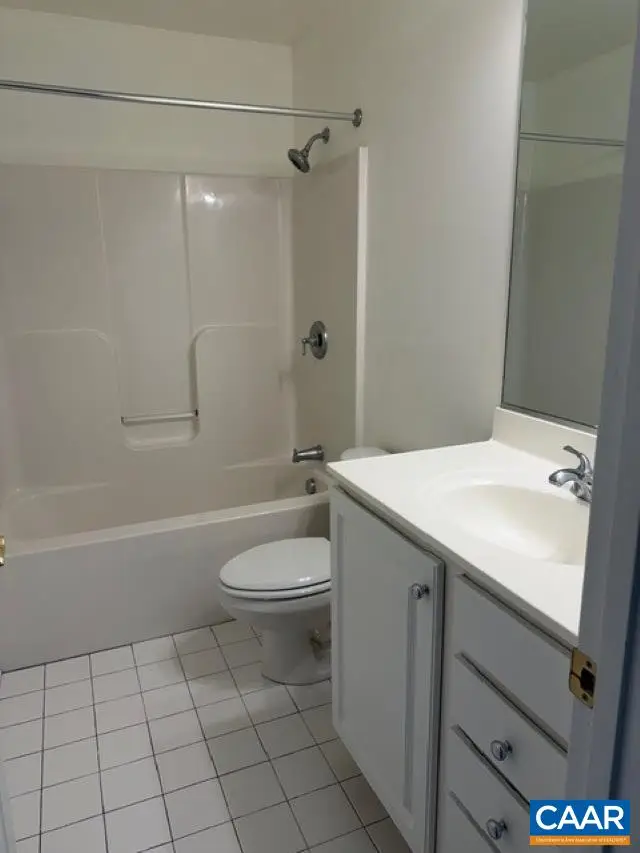 126 Old Fifth Cir, Charlottesville, VA 22903 - #2