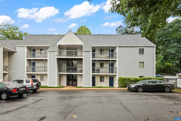 1243 Cedars Ct, Charlottesville, VA 22903