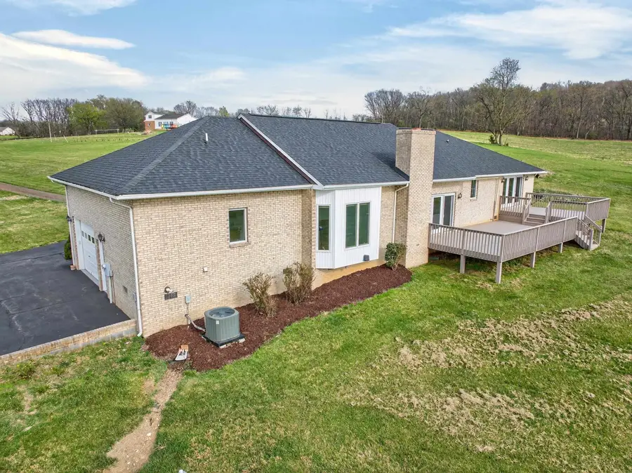 363 Davis Ln, New Market, VA 22844 - #3
