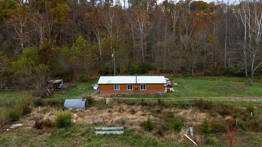 3441 Midland Trl W, Lexington, VA 24450 - #3