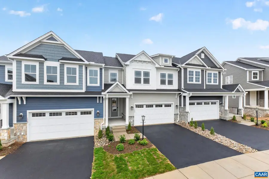 1380 Marcella St, Charlottesville, VA 22911 - #2