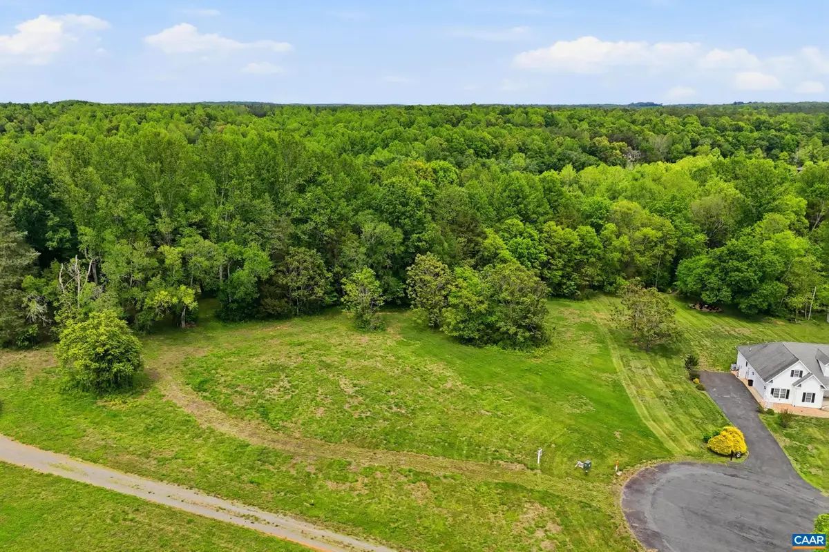 35 Miss Mollys Ln, Orange, VA 22960 - #1