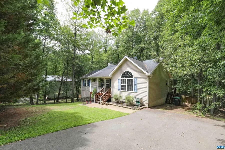 11 Shiloh Ct, Palmyra, VA 22963 - #2