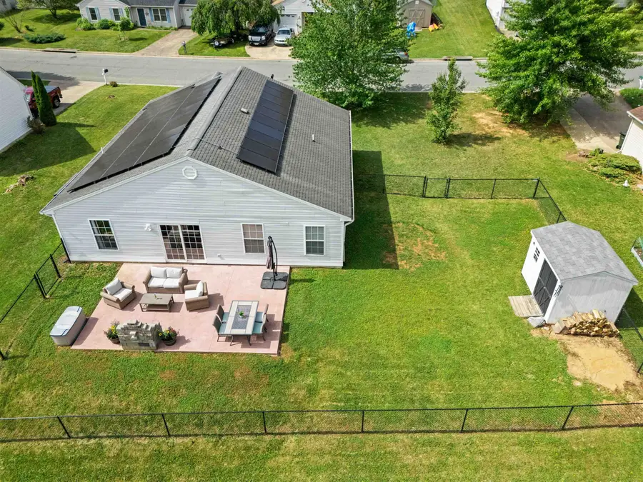 405 Greenwood Rd, Staunton, VA 24401 - #2