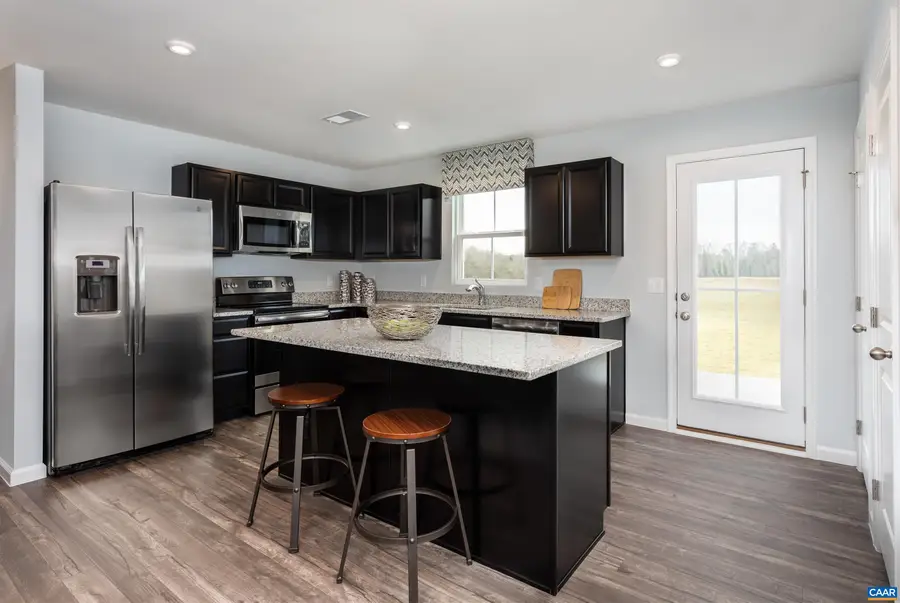 556 Arches Ln, Barboursville, VA 22923 - #2
