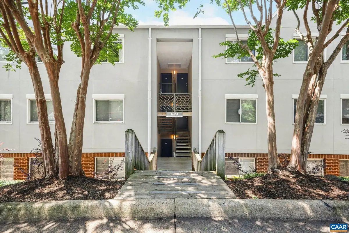 1604 Monticello Ave, Charlottesville, VA 22902 - #1
