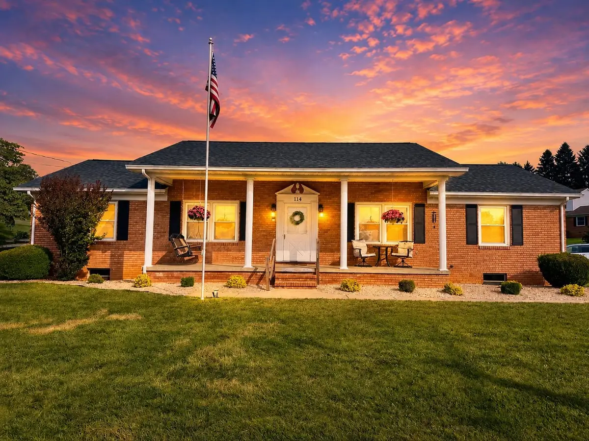 114 Old White Bridge Rd, Waynesboro, VA 22980 - #1