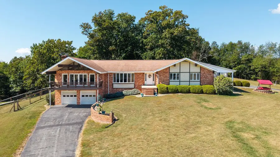 5323 Lee Jackson Hwy, Greenville, VA 24440 - #3