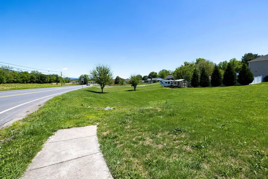 325 Rustic Ave, Broadway, VA 22815 - #3