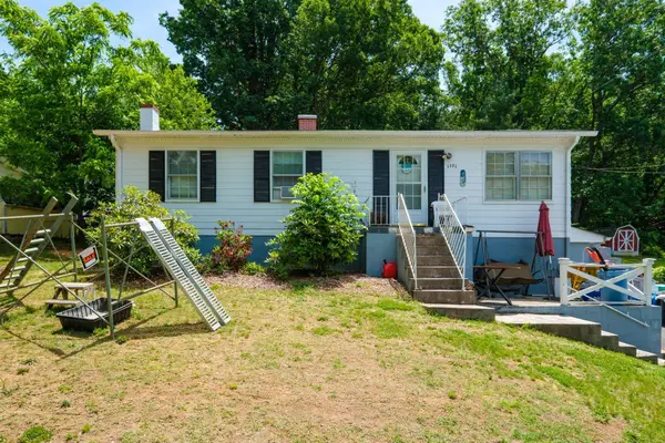 1781 Shutterlee Mill Rd, Staunton, VA 24401