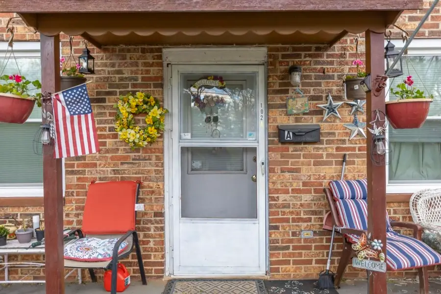 2292 Lee Hwy, Mount Sidney, VA 24467 - #2