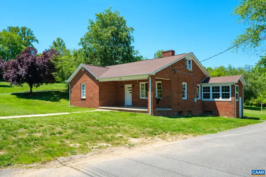 275 Main St, Stanardsville, VA 22973 - #3