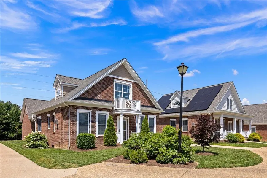 2358 Alston Cir, Harrisonburg, VA 22802 - #2