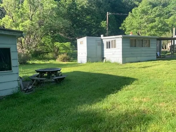 9755 Big Valley Rd, Warm Springs, VA 24484