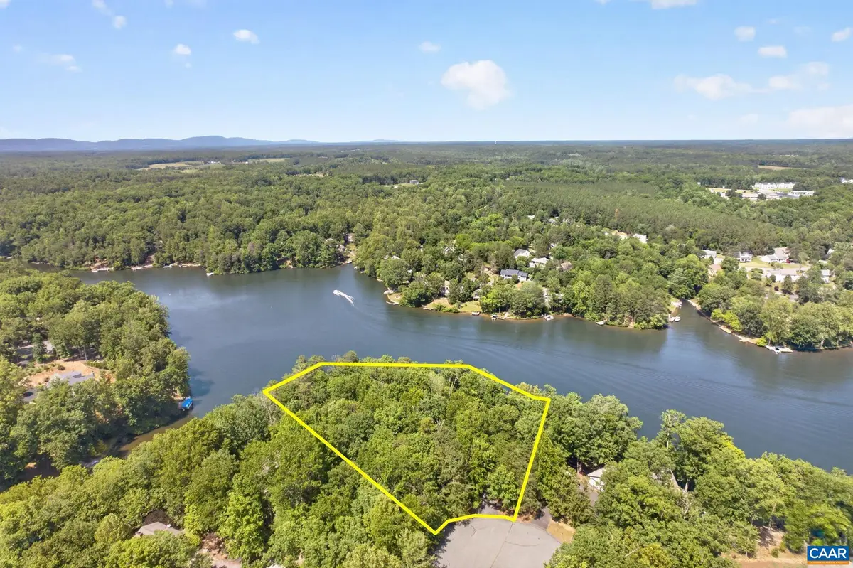 42 Cliftwood Rd, Palmyra, VA 22963 - #1