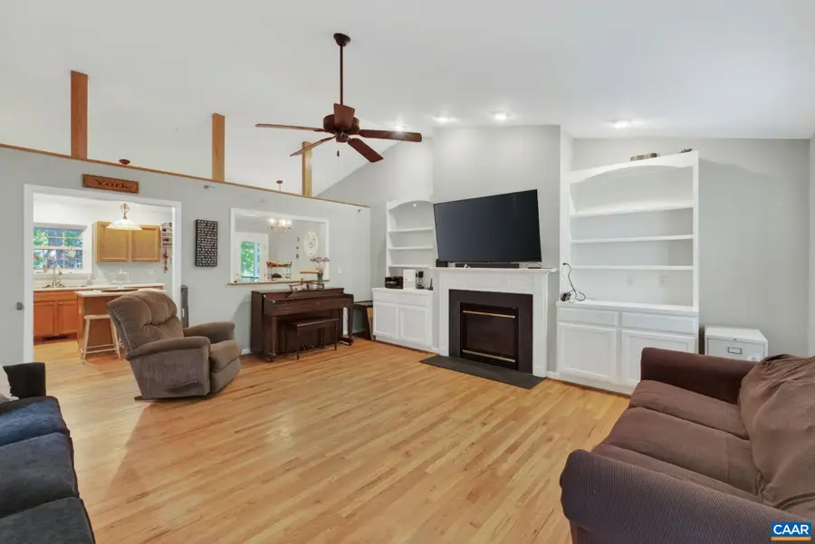 4 Stigger Rd, Palmyra, VA 22963 - #3