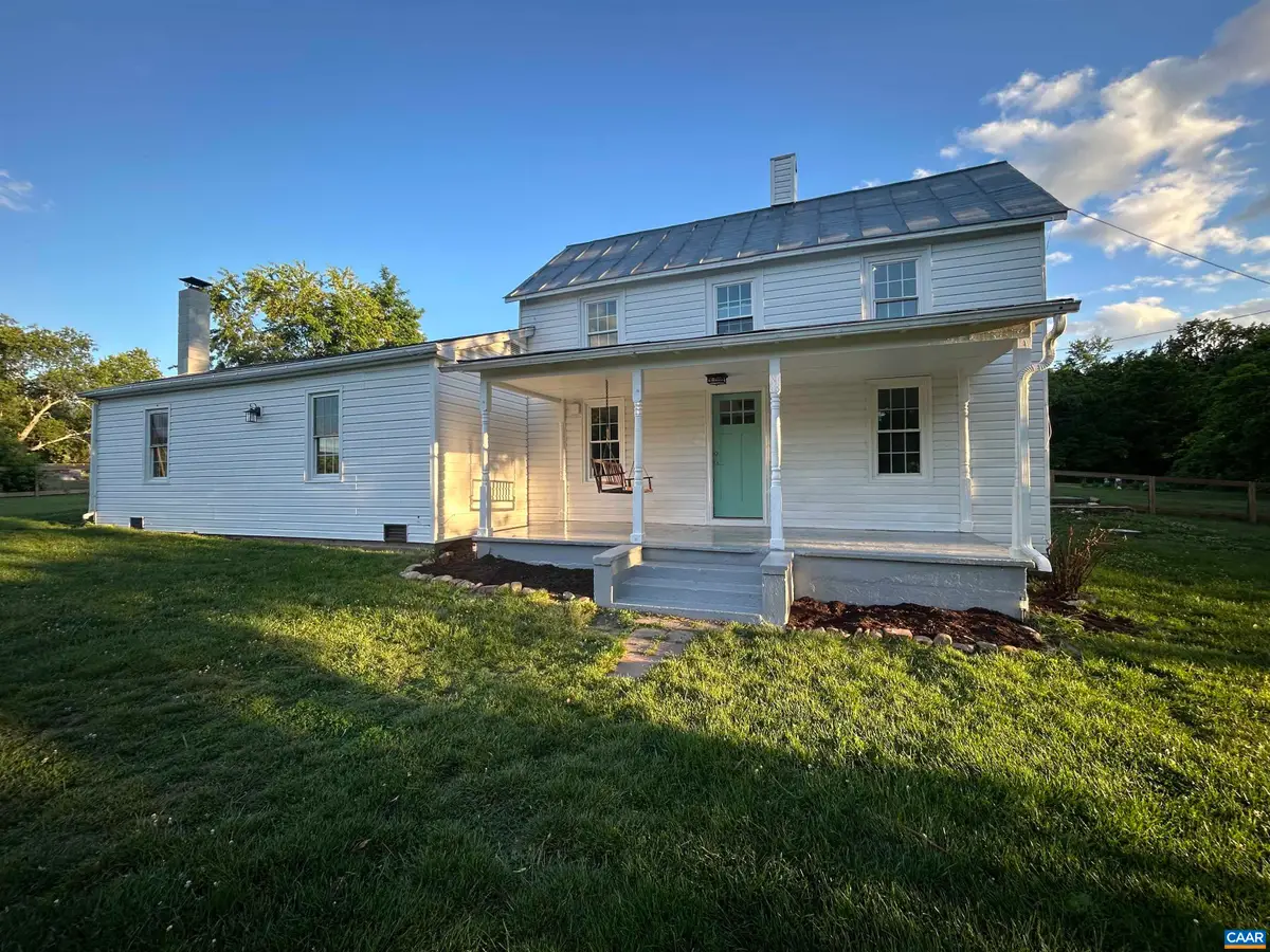 1983 Howardsville Tpke, Stuarts Draft, VA 24477 - #1