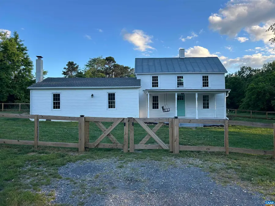 1983 Howardsville Tpke, Stuarts Draft, VA 24477 - #2