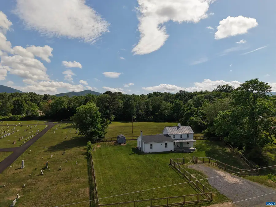 1983 Howardsville Tpke, Stuarts Draft, VA 24477 - #3